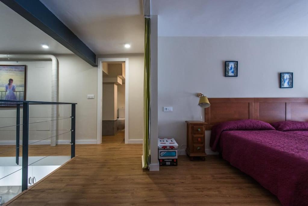 Apartament Puerta De San Juan Sewilla Zewnętrze zdjęcie